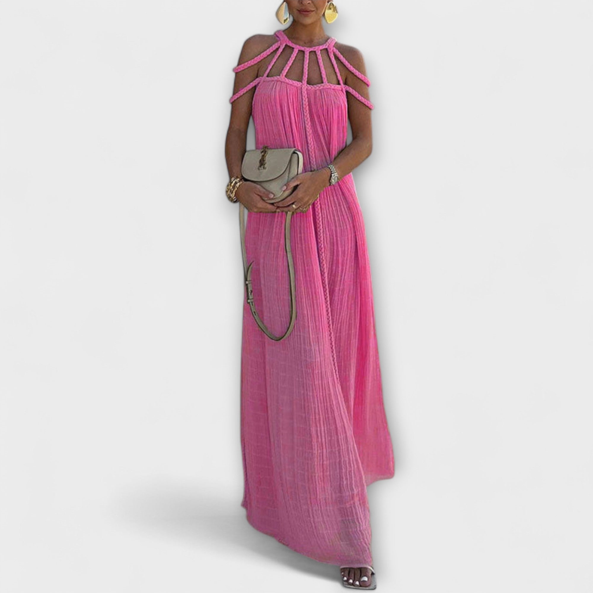 Briar - Ένα κομψό maxi φόρεμα από μίγμα υφασμάτων με draped πλεξούδες